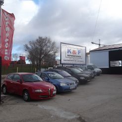 Exposición de coches taller El Casar